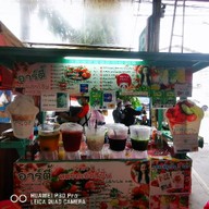 อาร์ตี้ สตอเบอรี่ปั่น สาขา 1  ร้านวรรณ 2