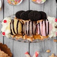 ใหญ่ ไอศครีม