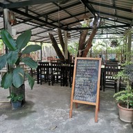 ลาบขมแม่ออน เชียงใหม่
