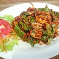 ร้านอาหารป่าจรูญฉาย