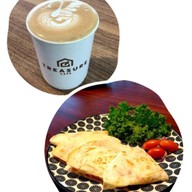 เทรชเชอร์ คาเฟ่ (Treasure Cafe)ลำลูกกา คลอง 5  -