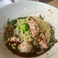 เมนูของร้าน ชื่น..ก๋วยเตี๋ยวเรืออยุธยา สุขาภิบาล5