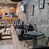 Guitar Cafe [Sawang Daen Din]