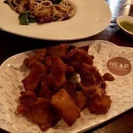 HEAP Cafe' & Restaurant อนุสาวรีย์ชัยฯ