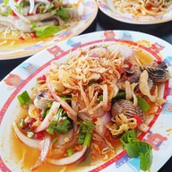 เมนูของร้าน ยำป่ะหล่ะ