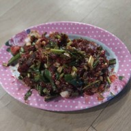 ร้านลาบร้อยเอ็ดพาเเซ่บ ปากซอยวิภาวดี40/2