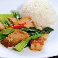 ครัวอ้อมแอ้ม