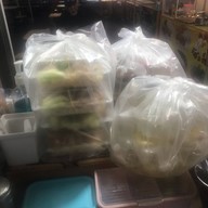 ร้านอุ้ม ตลาดนวลจันทร์ 38