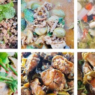 แม่สนิท ข้าวแกง ซอยกับแก้