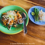 เมนูของร้าน ครัวปีกไม้