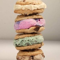 เมนูของร้าน Baskin Robbins เซ็นทรัลแจ้งวัฒนะ