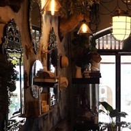 The Sixth ท่าเตียน ท่าเตียน