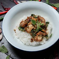 กะเพราและกวี