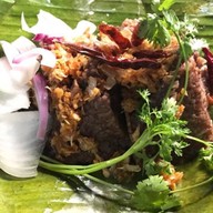 บ้านข้าวเงี้ยวคุณยาย(ข้าวเงี้ยวอรอนงค์)