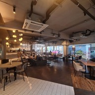 Kinlenn Eatery & Play Ari