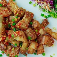 ครัวอ้อมแอ้ม