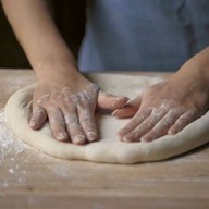 Hand craft romana pizza