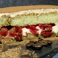 THE TIRAMISU LAB ขนมเค้ก โฮมเมด สูตรออริจินัลจากอิตาลี เครื่องดืมเย็น กาแฟ The Tiramisu Lab Sukhumvit13