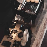 Charging cafe & Bakery