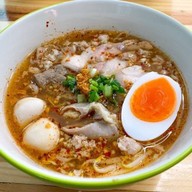 เตี๋ยวไมค์