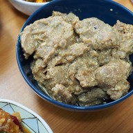 ตุ๊กโภชนา สะพานวันชาติ