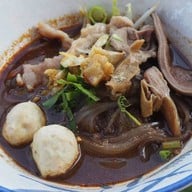 Chacheese ชาชีส กาแฟ และขนมหวาน ชาชีส กาแฟ และขนมหวาน