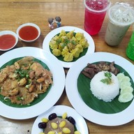 บ้านเข็มทอง