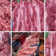 ร้านน้อยหน่าหมูตลาดศูนย์