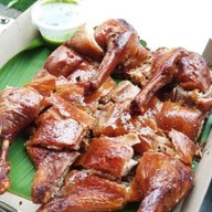 สิงหะชัยเป็ดย่างเกลือโบราณ กรุงเก่า สาขาตรงข้ามสำนักงานเทศบาลตำบลอุทัย