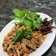 ลาบอีสานขวัญใจคนจน,ลาบอีสานขวัญใจวังทอง