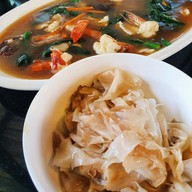 เมนูของร้าน แป๊ะราดหน้า มหาชน นนทบุรี (Nonthaburi)