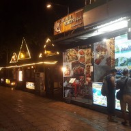 หน้าร้าน เดอะ บูลมาลีน @อ่าวนาง