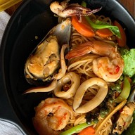 168 อาหารและเครื่องดื่ม FB : 168 House Cafe’ & Restaurant