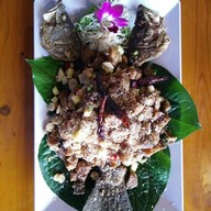 เมนูของร้าน ร้านปักหลัก จันทบุรี