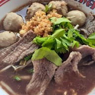 สุกี้มาดาม(สุกี้หม่าล่า)