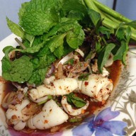 หน้าร้าน ร้านครัวระฆังเงิน สโมสรนายทหารอากาศ บางซื่อ