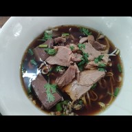 ร้านแสนอร่อย (เฮงเฮง) ก๋วยเตี๋ยวเป็ดตามเสด็จ