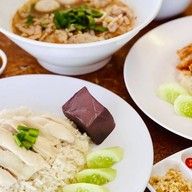 ข้าวมันไก่หลักเมืองปราจีน เมืองทองธานี เมืองทองธานี