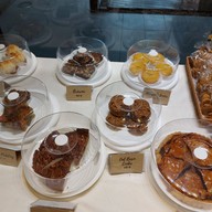 Conkey’s Bakery พร้อมพงษ์