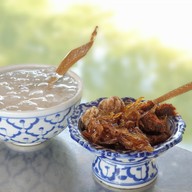 เมนูของร้าน ข้าวแช่แม่นิด