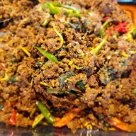 ร้านแกงไทย