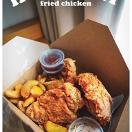 เมนูของร้าน Henryfry Fried Chicken ไก่ทอด เจริญกรุง