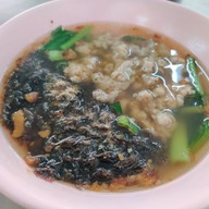 เมนูของร้าน เป็ดย่างน้ำผึ้งเจ้าเก่าบางรัก ตรงข้ามซอยวัดตะกล่ำ