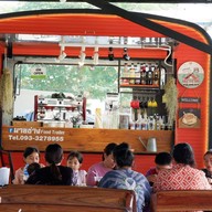 นายช่าง foodtrailer