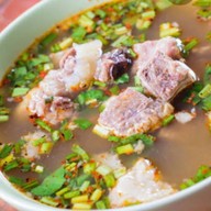 ร้านตำสะเด็ด ร้านลาบอุบลฯ
