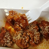 เมนูของร้าน IntChon อินชอนไก่ทอดนานาชาติ สาทร 11