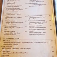 L'Oliva Ristorante Italiano & Wine Bar พร้อมพงษ์