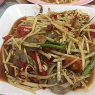 หน้าร้าน ร้านส้มตำบ้านริมคลอง