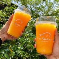 เมนูของร้าน The Walkers Cafe and Space