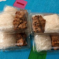 เมนูของร้าน หมูปิ้งแม่ฉลวย สาขา 2 ตลาดสดกะทู้ (ใหม่)